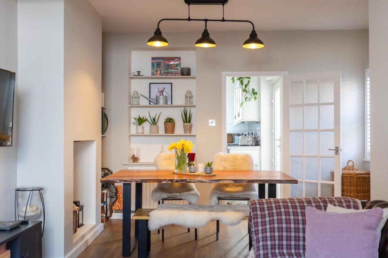 Hereford City - St Owens Terrace - Comfortable & Spacious Well Presented Three Storey House, Perfect For A Weekend Away & Exploring The City On Foot - Hosted By Rentmyhouse Экстерьер фото